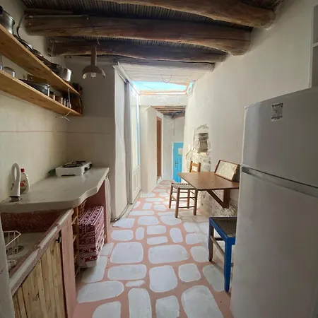 Evnomia Cycladic From 1912 Сasa de vacaciones Mélanes